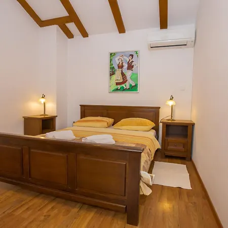 Holiday home Casa Nadija